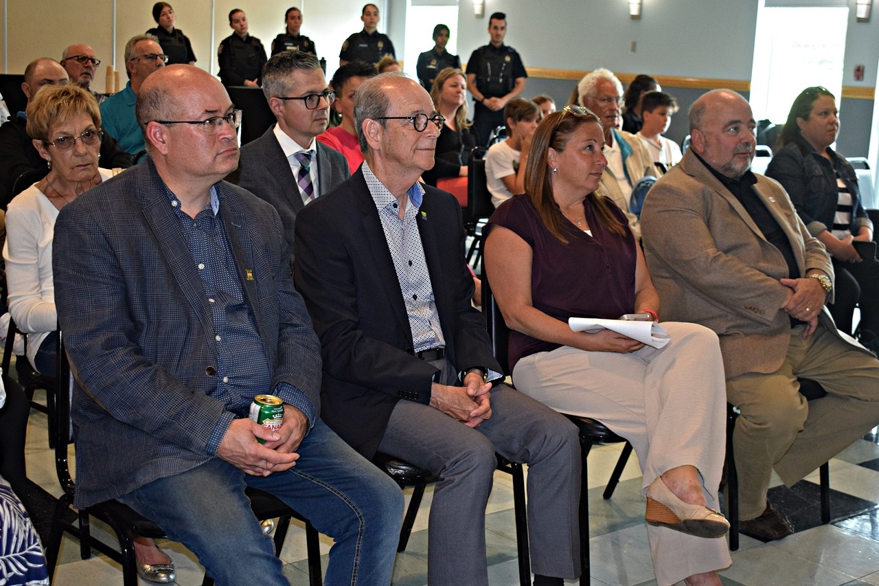 L'ensemble de l'île Perrot joint la campagne « Pour qui le fais-tu ? »