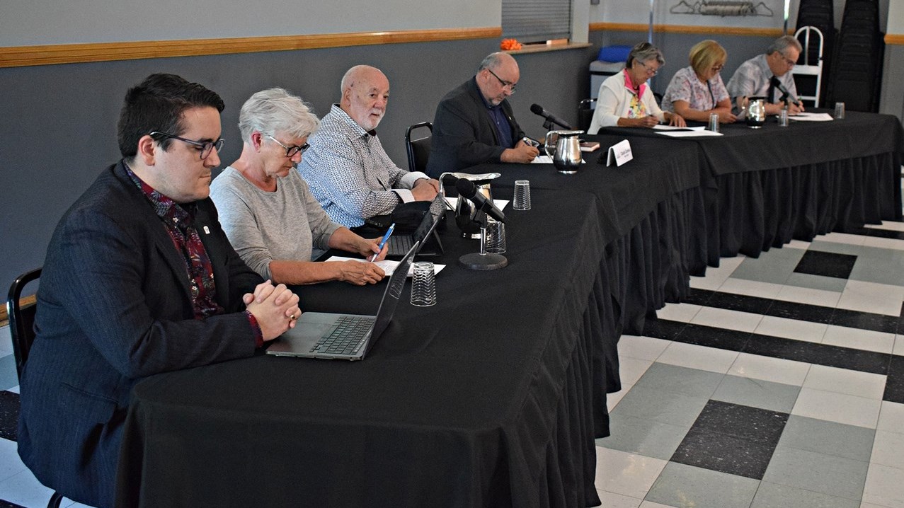 Pincourt council majority votes for arena rental in Vaudreuil-Dorion