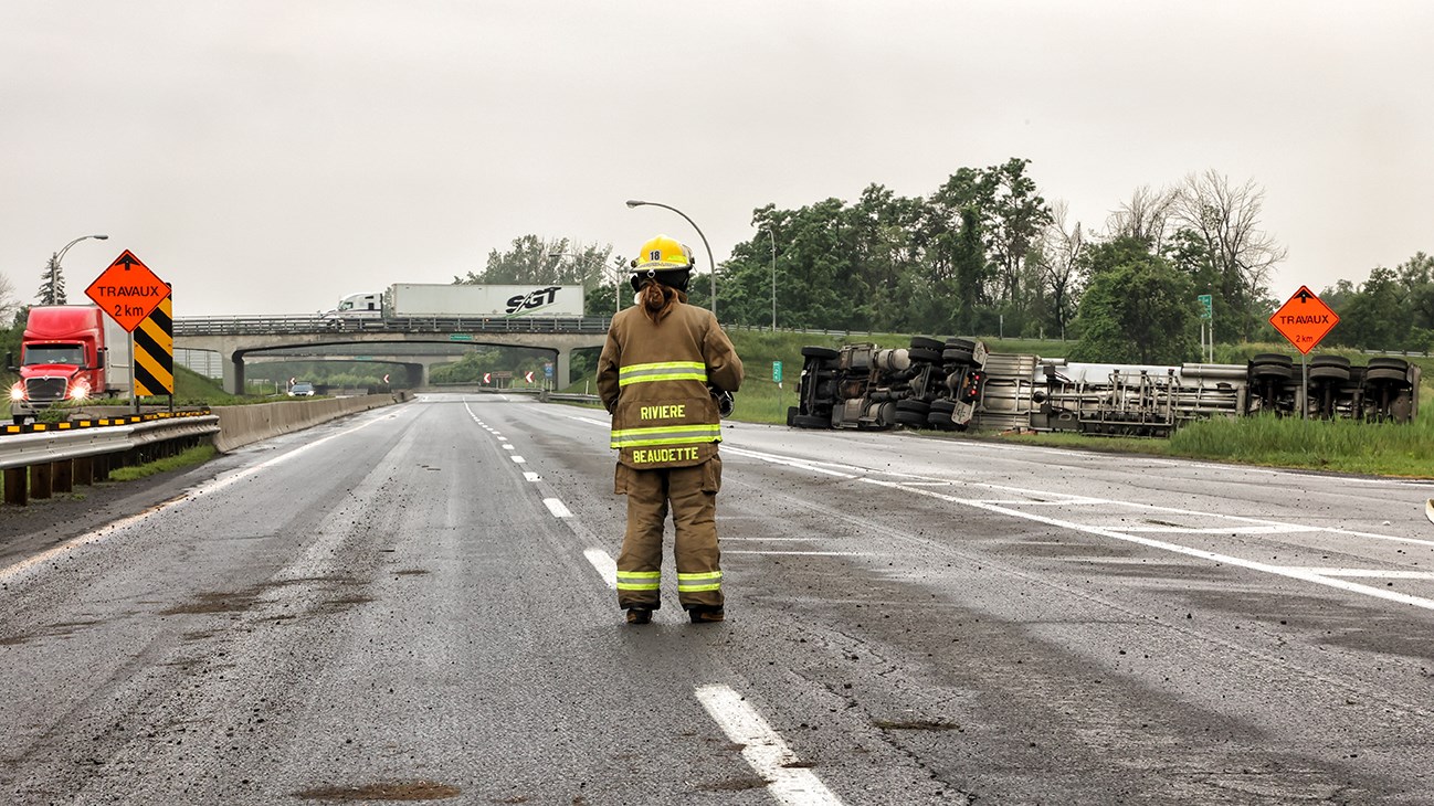 Déversement sur l'autoroute 20 Ouest à Rivière-Beaudette