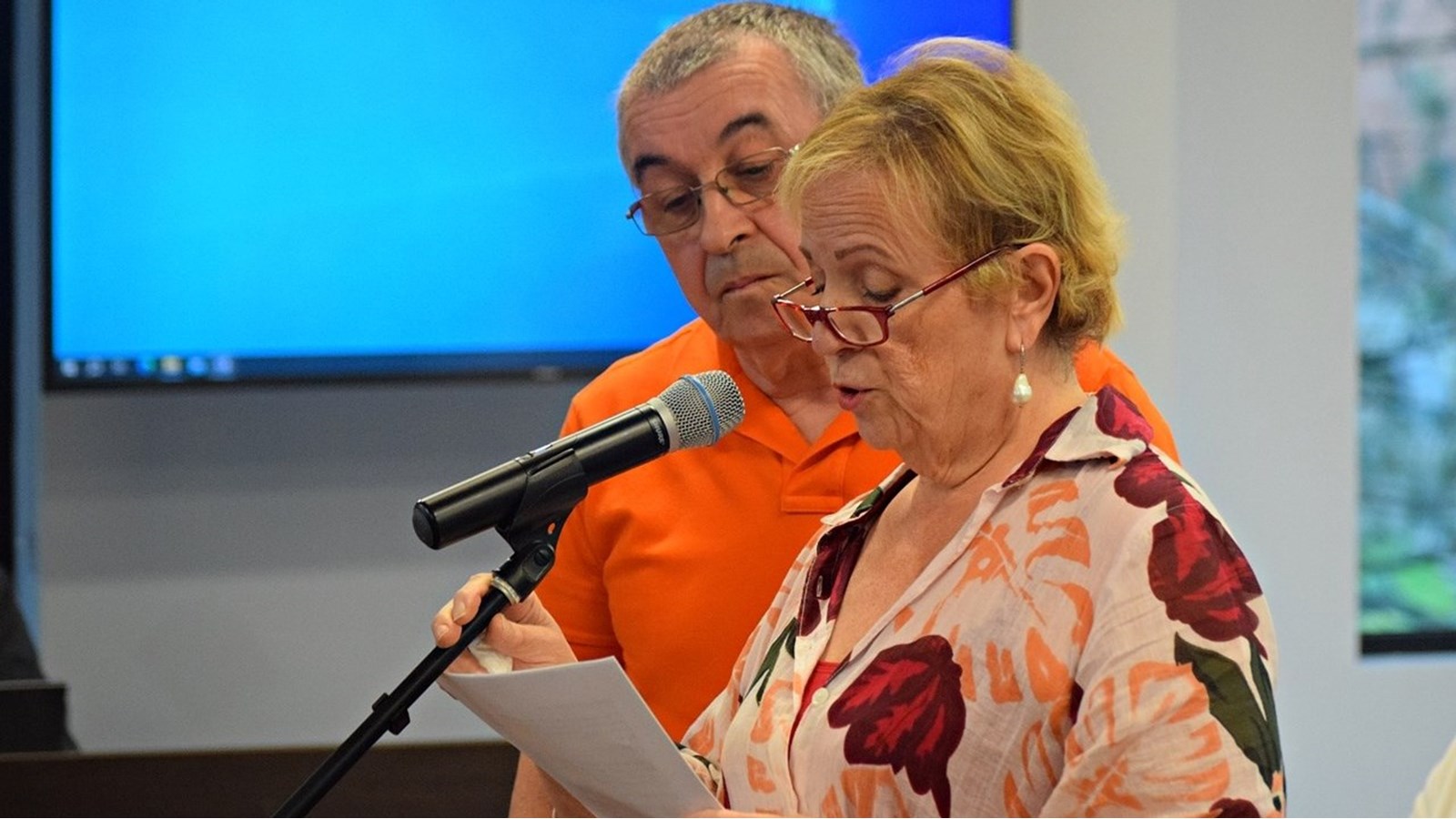 Paola Irrera a demandé la démission de M. Chartrand durant la période de questions de la réunion du conseil hier soir, mardi 11 juillet