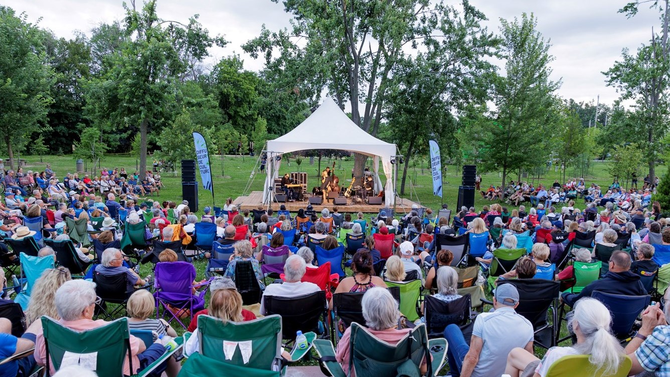 A look back at Luce Dufault's concert in Vaudreuil-Dorion 