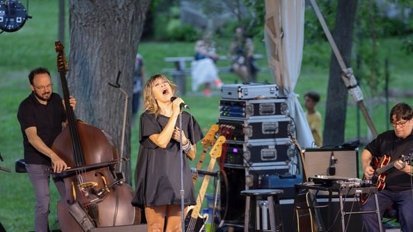 A look back at Luce Dufault's concert in Vaudreuil-Dorion 