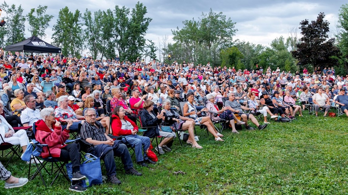 A look back at Luce Dufault's concert in Vaudreuil-Dorion 