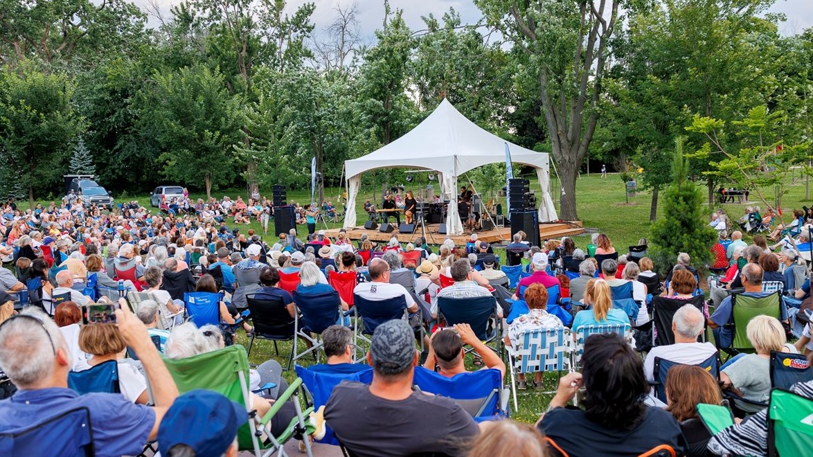 A look back at Luce Dufault's concert in Vaudreuil-Dorion 