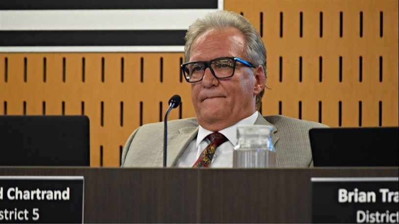 Richard Chartrand affirme que le courriel a été envoyé par erreur à une résidente