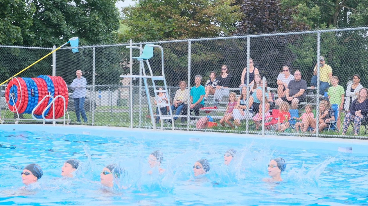 Ville de L'Île-Perrot proud to host CAVIP benefit show   