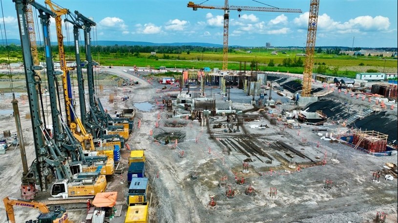 Recent drone pics document the ongoing construction phase