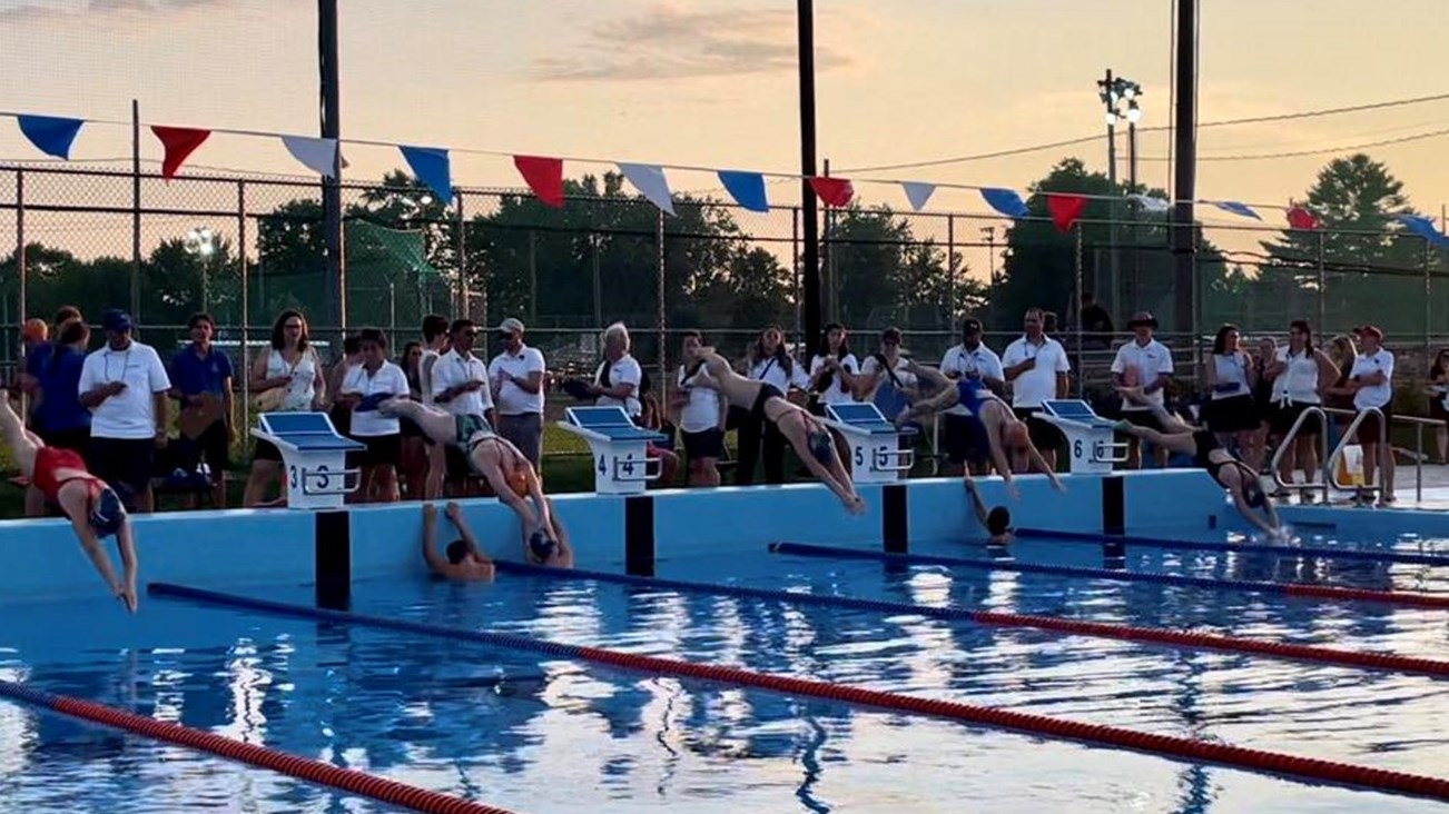 Retour en images sur la première compétition du CAVIP Complexe aquatique de l'Île Perrot
