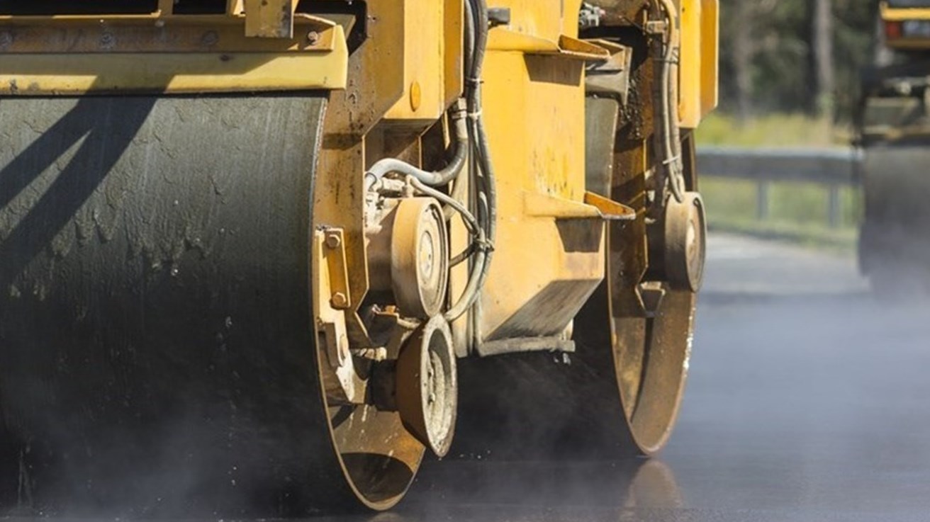 Paving work begins on three streets in Très-Saint-Rédempteur   