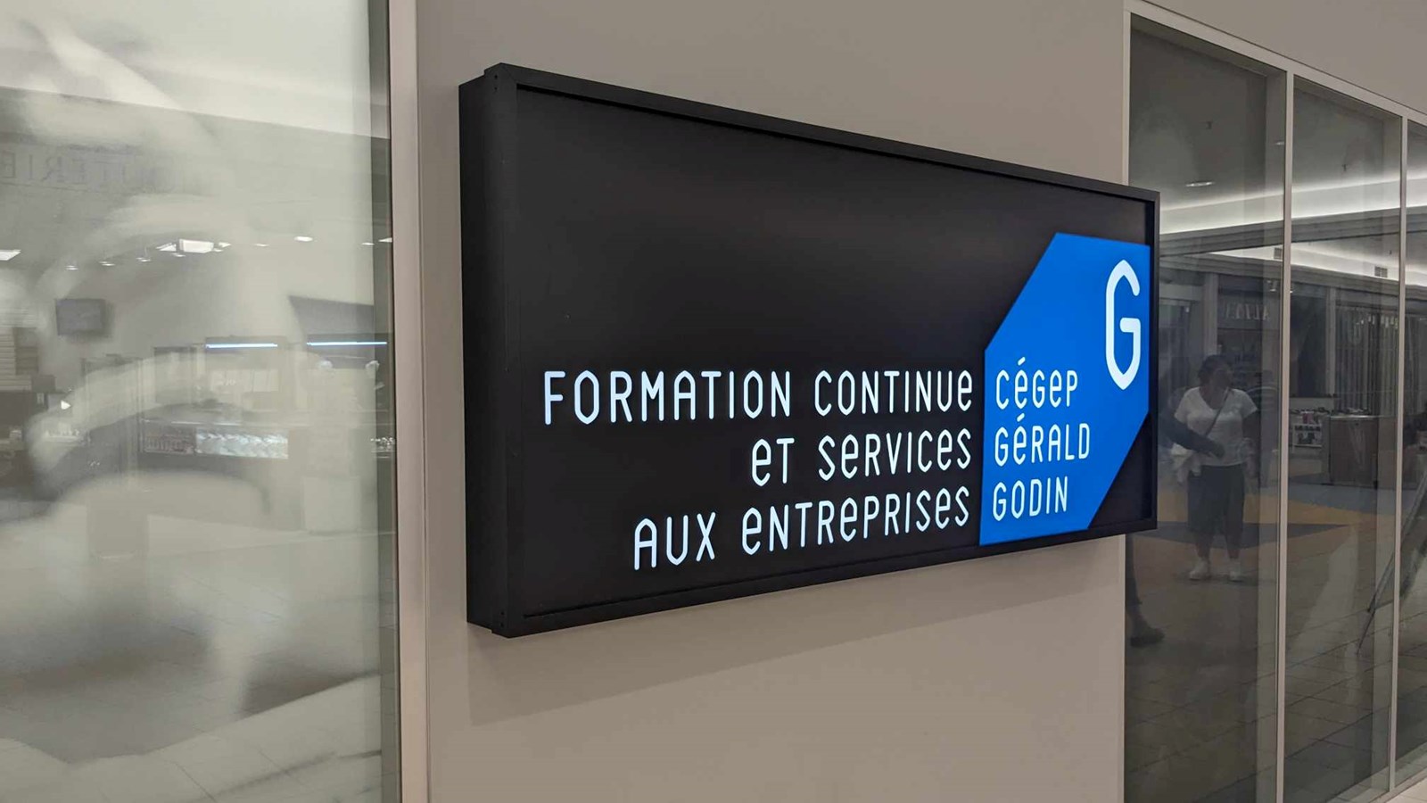 Cégep Gérald-Godin inaugurates the expansion of its Continuing Education and Business Services department