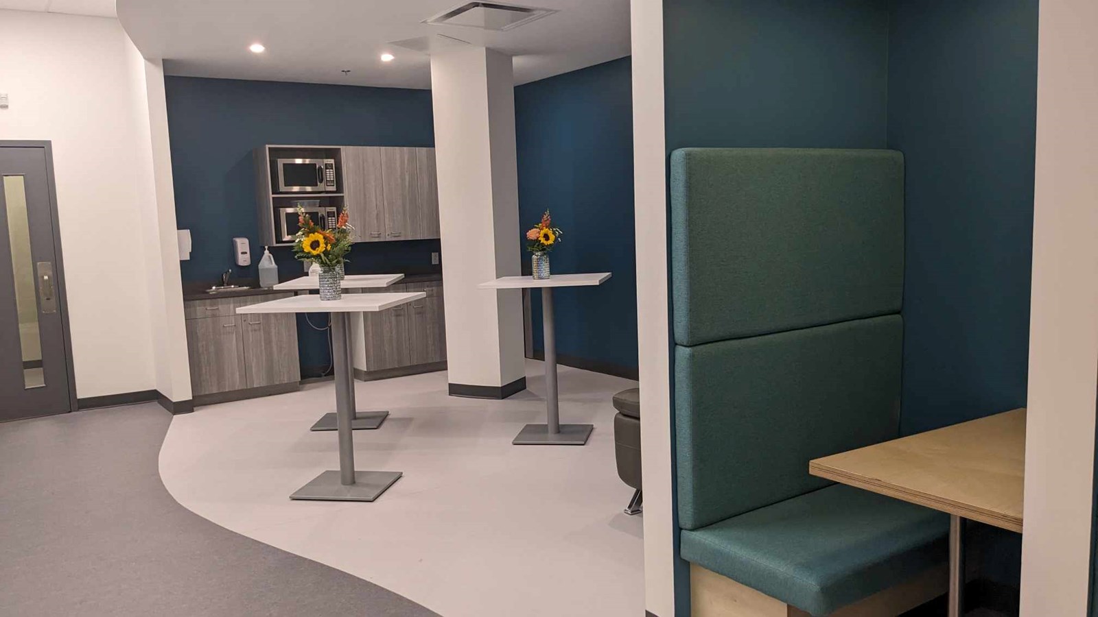 Cégep Gérald-Godin inaugurates the expansion of its Continuing Education and Business Services department