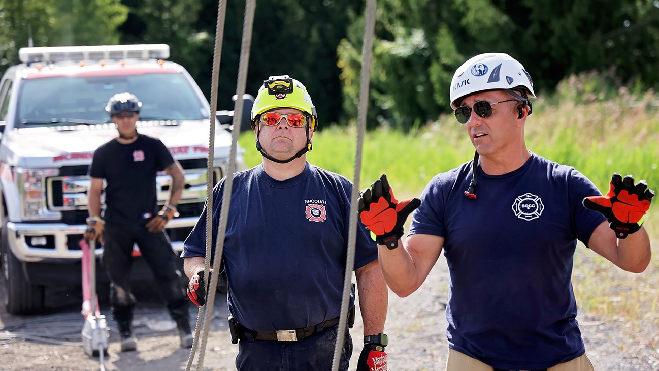 The fire departement Pincourt/ Notre-Dame-de-l'Île-Perrot hosts a unique specialized training course
