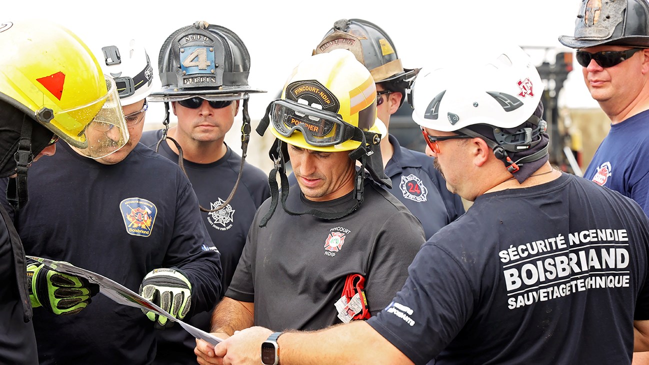 The fire departement Pincourt/ Notre-Dame-de-l'Île-Perrot hosts a unique specialized training course