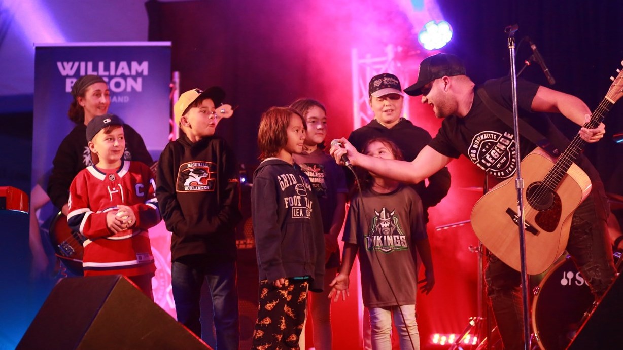 Festival St-Zo en Fusion concludes two days of summer celebrations in style