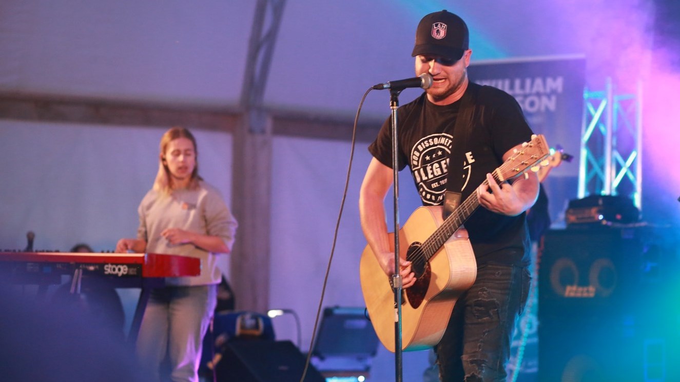 Festival St-Zo en Fusion concludes two days of summer celebrations in style