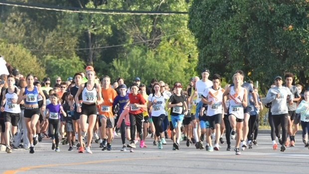 Les coureurs prennent d'assault les rues de Vaudreuil-Dorion