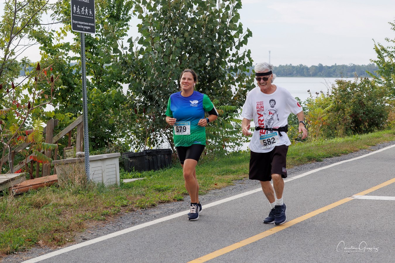 Runners storm the streets of Vaudreuil-Dorion