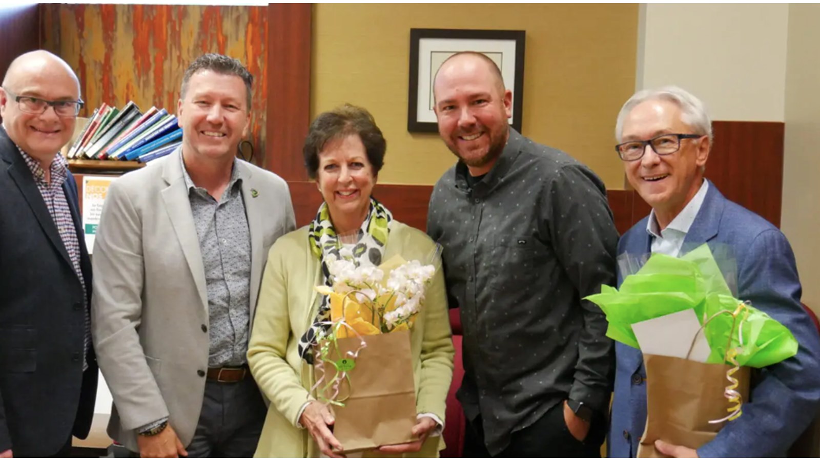 Yves Trottier, General Manager of the Foundation, Marc Rémillard, General Manager of Cégep de Valleyfield, Odette Perron, former Chair of the Foundation's Board of Directors, Patrick Tanguay, new Chair of the Foundation's Board of Directors, Jean-Pierre Courchesne, former Treasurer of the Foundation's Board of Directors