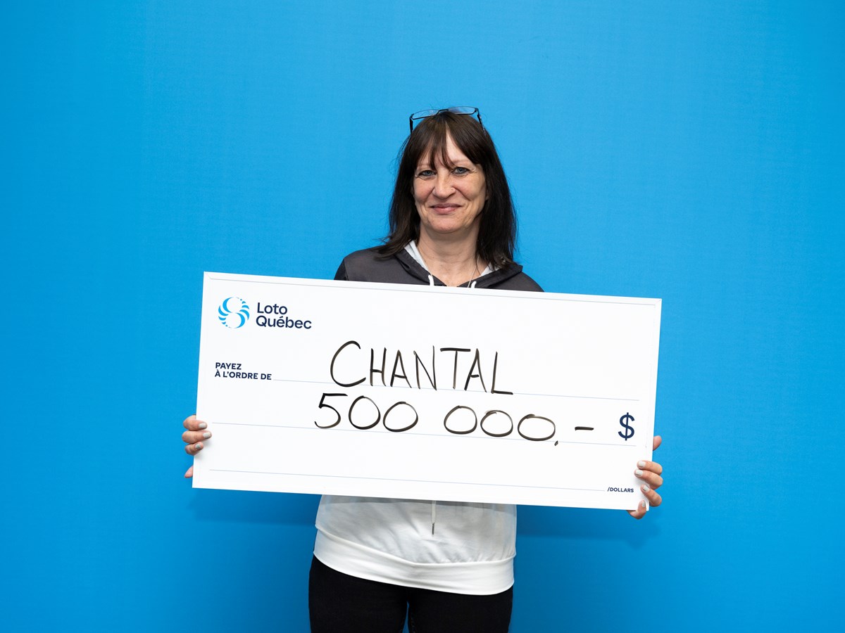 A lottery ticket bought in Vaudreuil-Dorion makes people happy