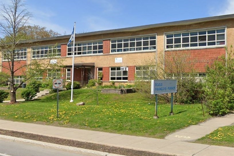 Security surveillance around an elementary school in L'Île-Perrot