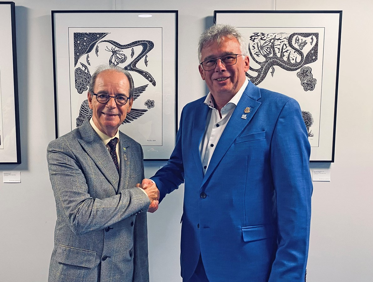 Patrick Bousez and Pierre Séguin keep their positions as prefect and substitute prefect