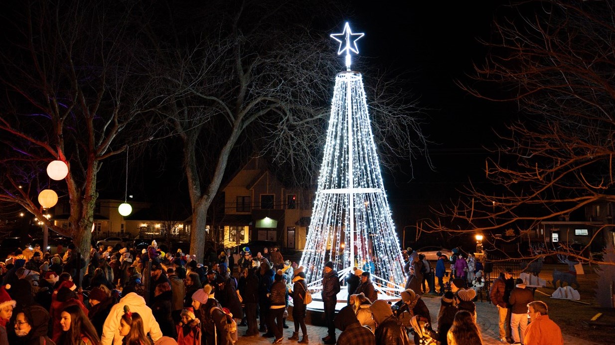Christmas before time at Coteau-du-Lac in November