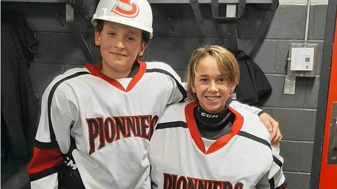 U14 head coach Vincent Lemieux launched young goalkeeper Charles-Olivier Leduc into the fray on November 1