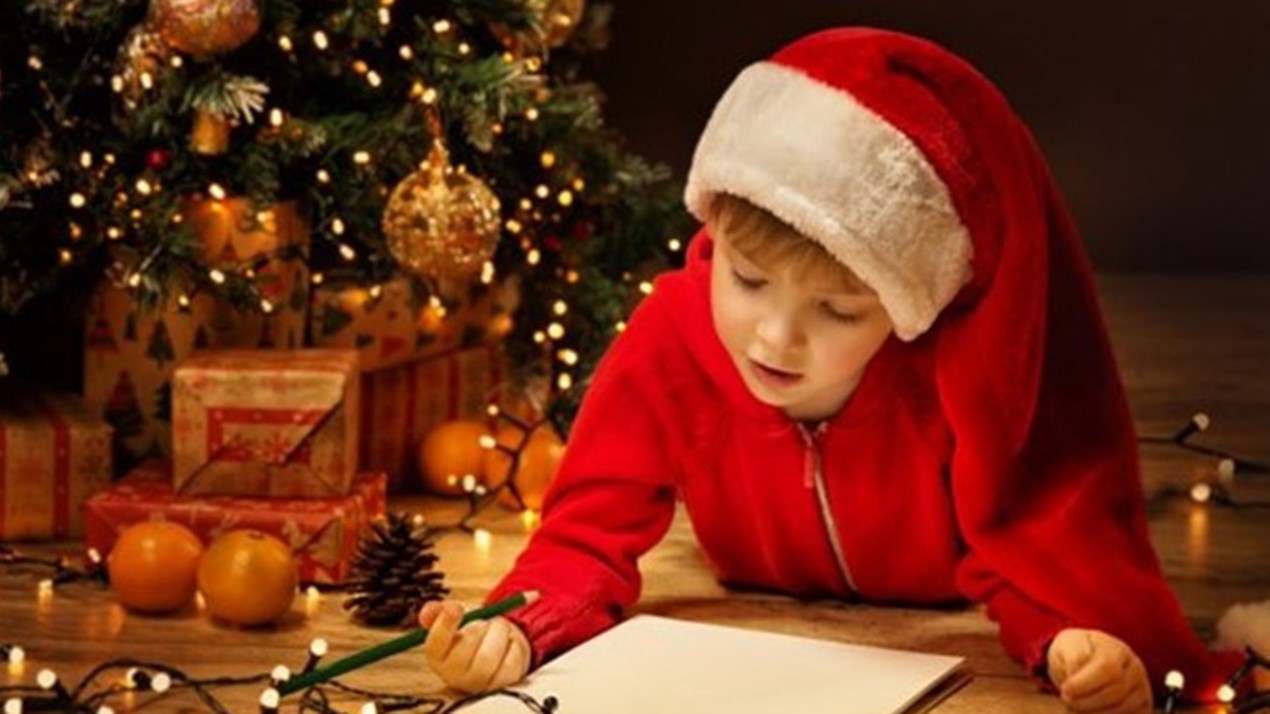 Le Courrier des lutins moves to Maison Valois this year   