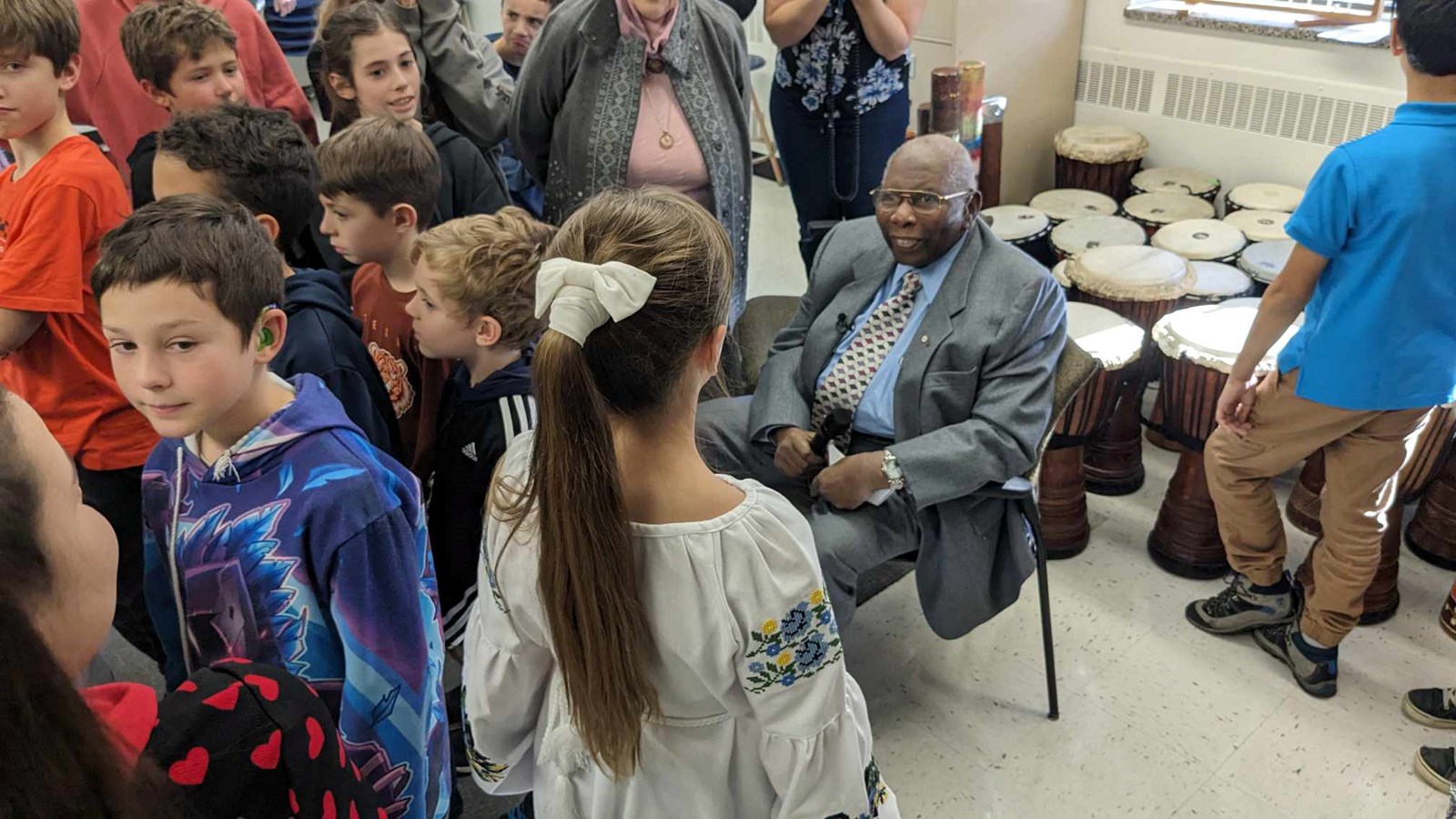 L'école Saint-Eugène reçoit la légende vivante du jazz Oliver Jones 