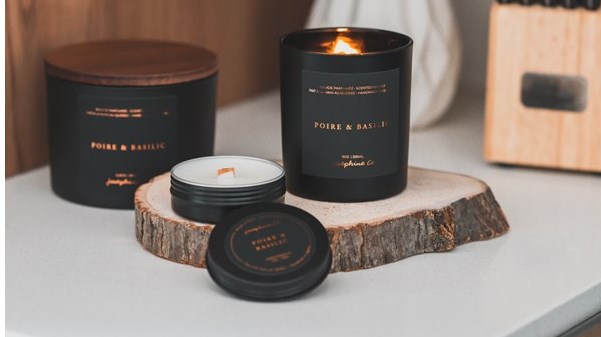 The Etsy Vaudreuil-Soulanges Holiday Market opens its doors this weekend!