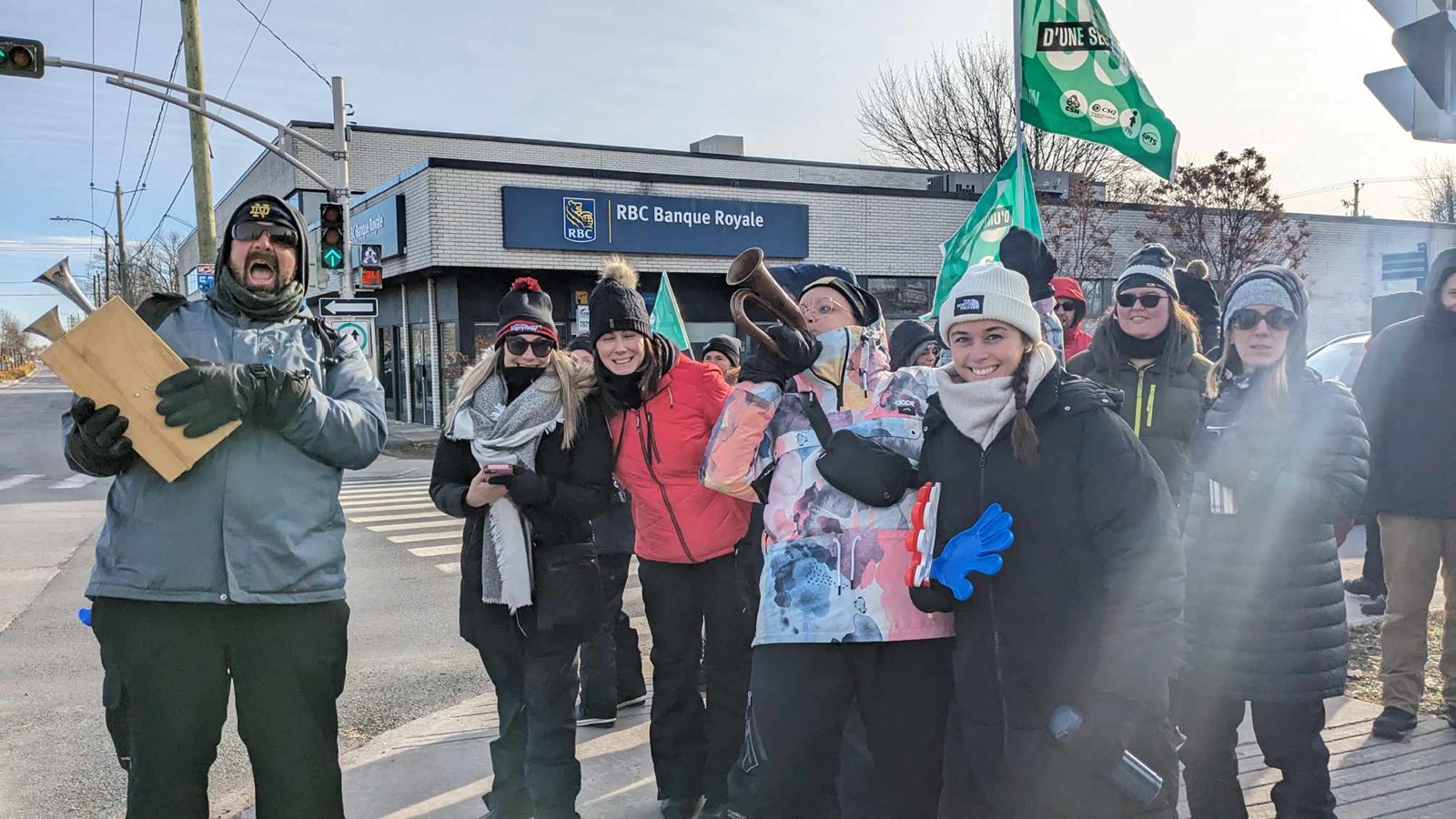 Cégep de Valleyfield: plus de 200 employés en grève jusqu'à jeudi 