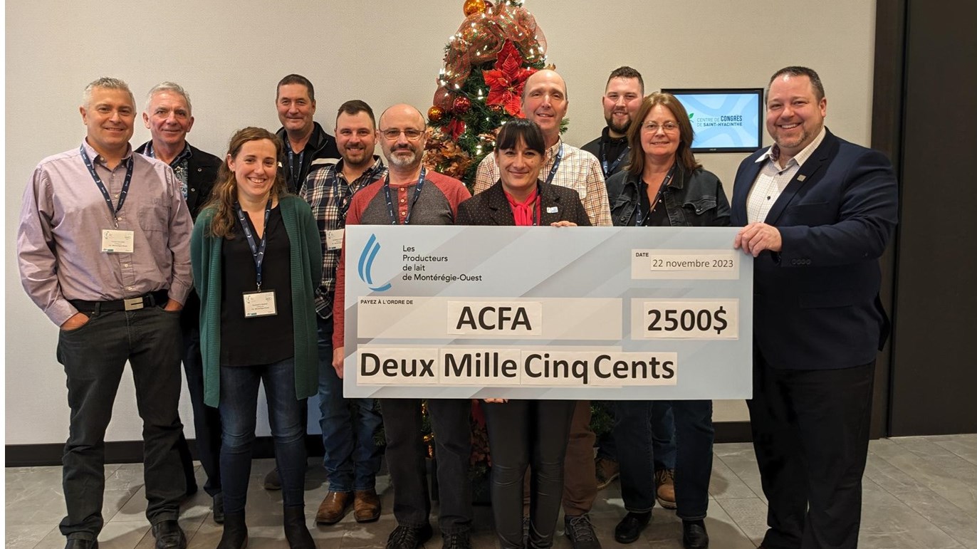 Pictured left to right: Front row, left to right: Hugo Deland, Élisabeth Bigras, Christian Giroux, Ana Maria Martin, Carol Venneman, Samuel Gosselin, ACFA General Manager. Second row: Guy Roy, André Séguin, Dominic Parent, Jason Erskine, Patrick Parent