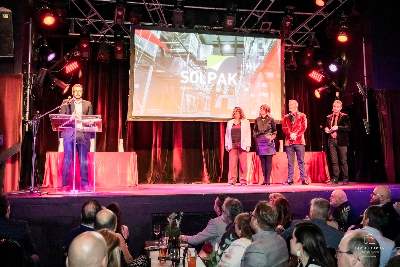 Solpak est nommé, Employeur de l'année, prix présenté par Alternative RH