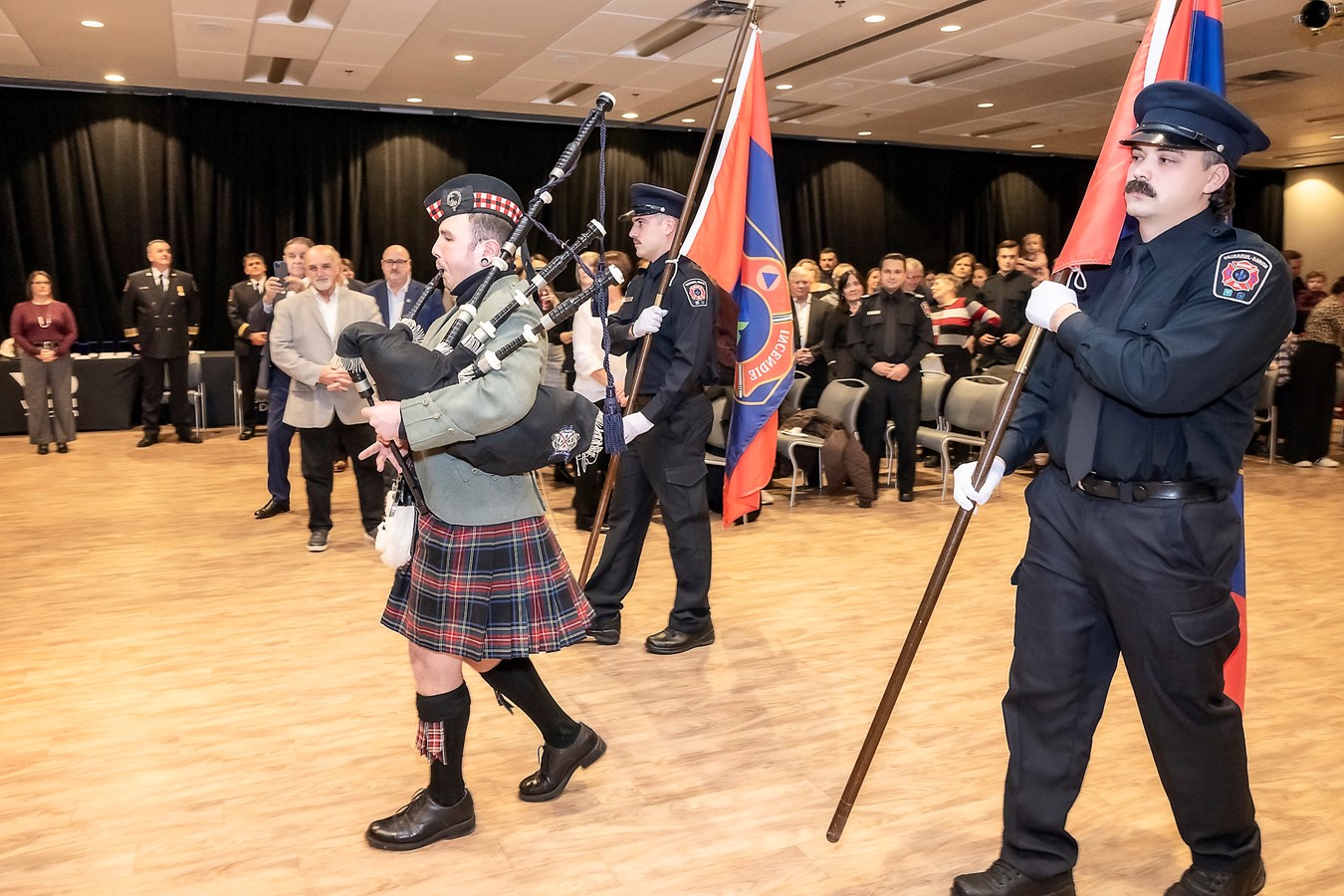 Thirty firefighters honoured in Vaudreuil-Dorion