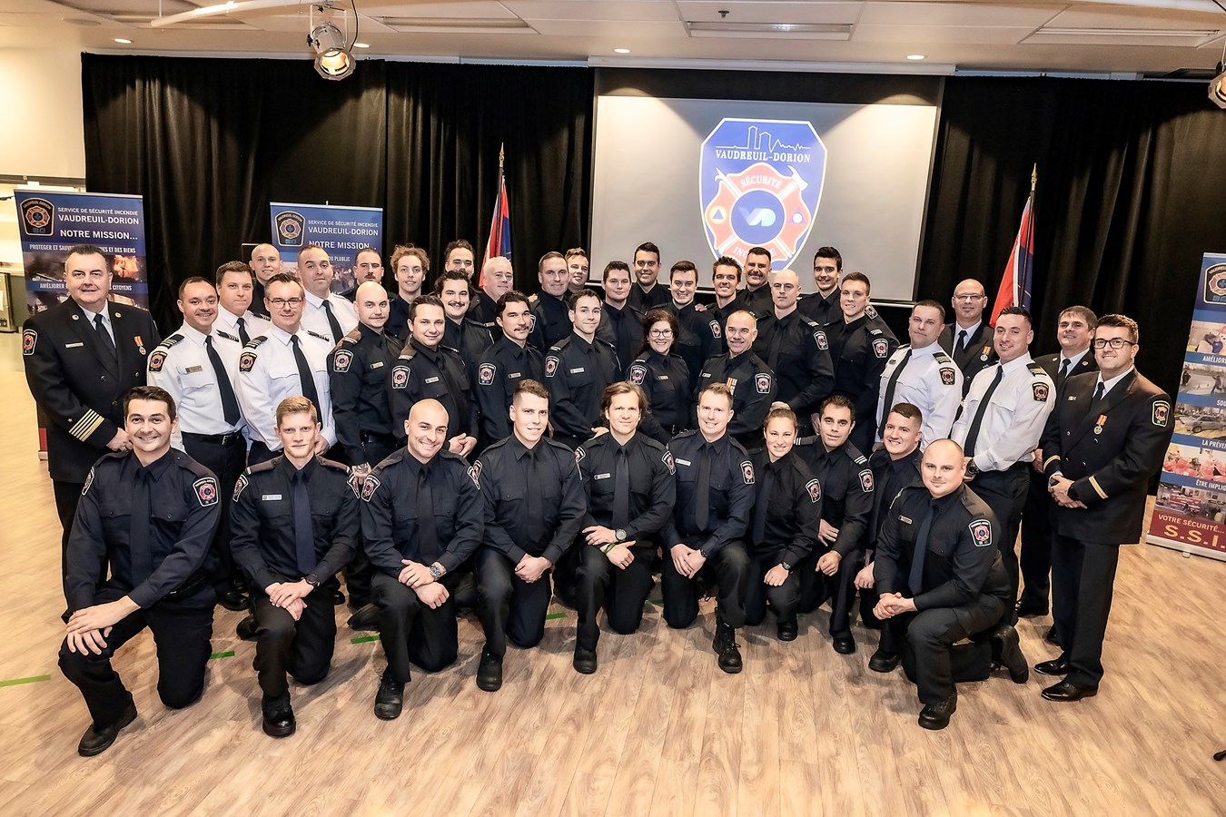 Thirty firefighters honoured in Vaudreuil-Dorion
