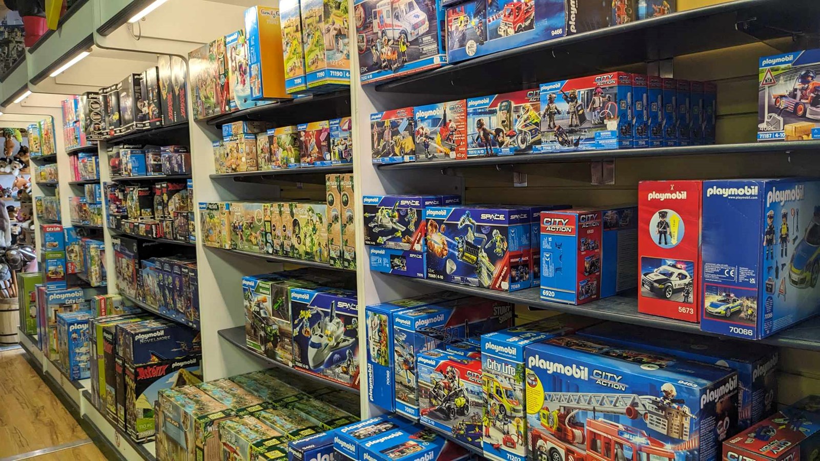 La Ribouldingue: l'adresse favorite des amateurs de jeux de société et jouets 
