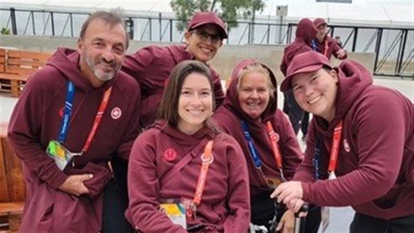 Natalia Lanucha remporte l'or en simple et l'argent en double à Montréal 