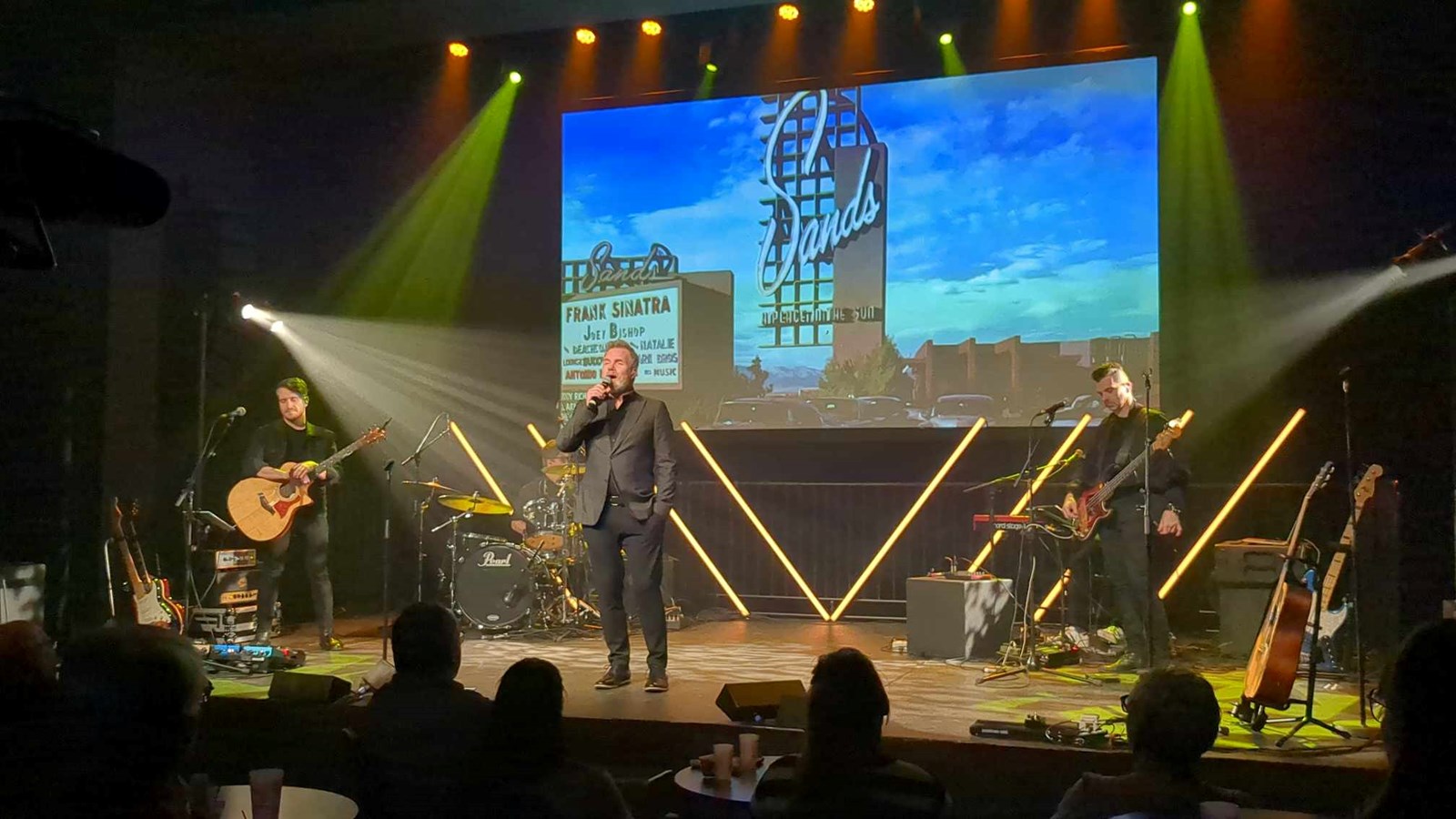 Une revue musicale colorée pour rendre hommage à un citoyen du Suroît