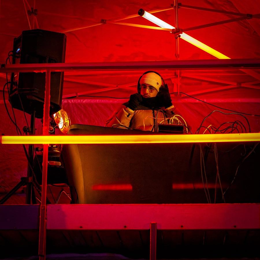 Fire and flakes : DJ and fireworks in Vaudreuil-Dorion  