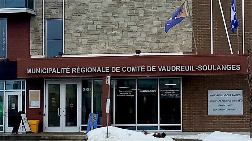 EXCLUSIF: Des villes fatiguées de payer en double