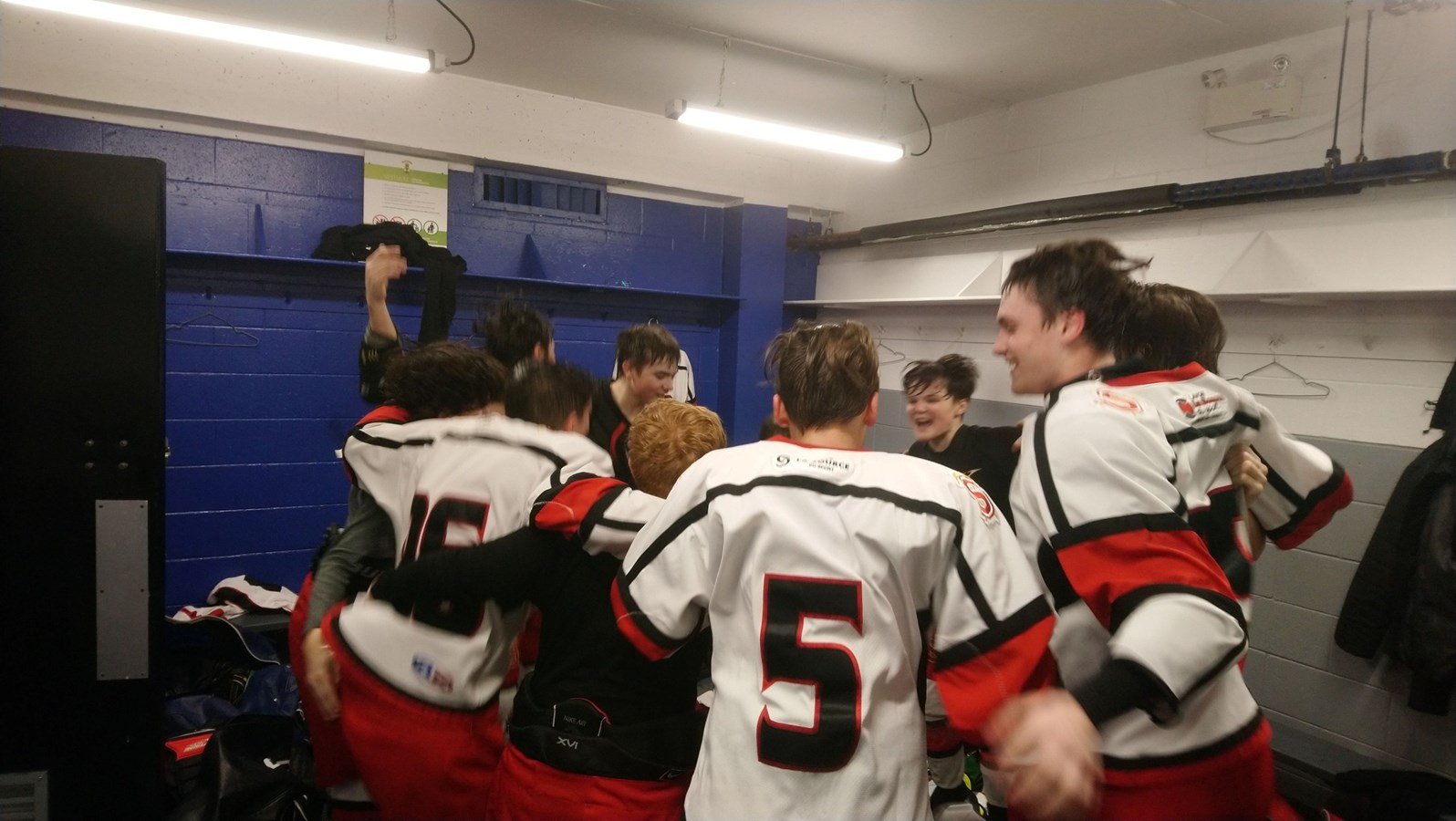 Une victoire convaincante pour les Pionniers M14-D4