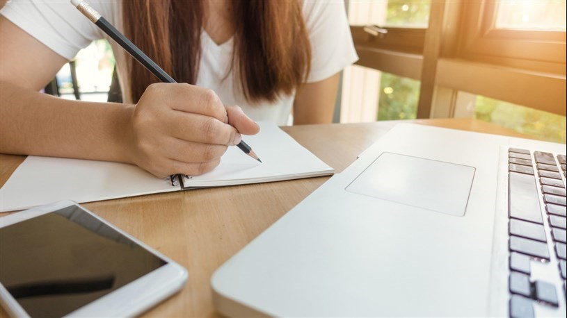 Comquat et La magie des mots lancent un nouveau concours d'écriture