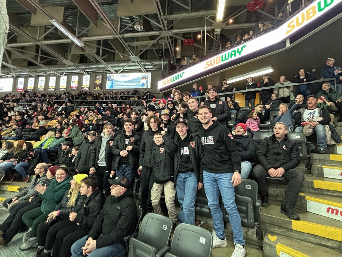 Victoriaville Tournament: a fine performance by the U14 Pionniers   
