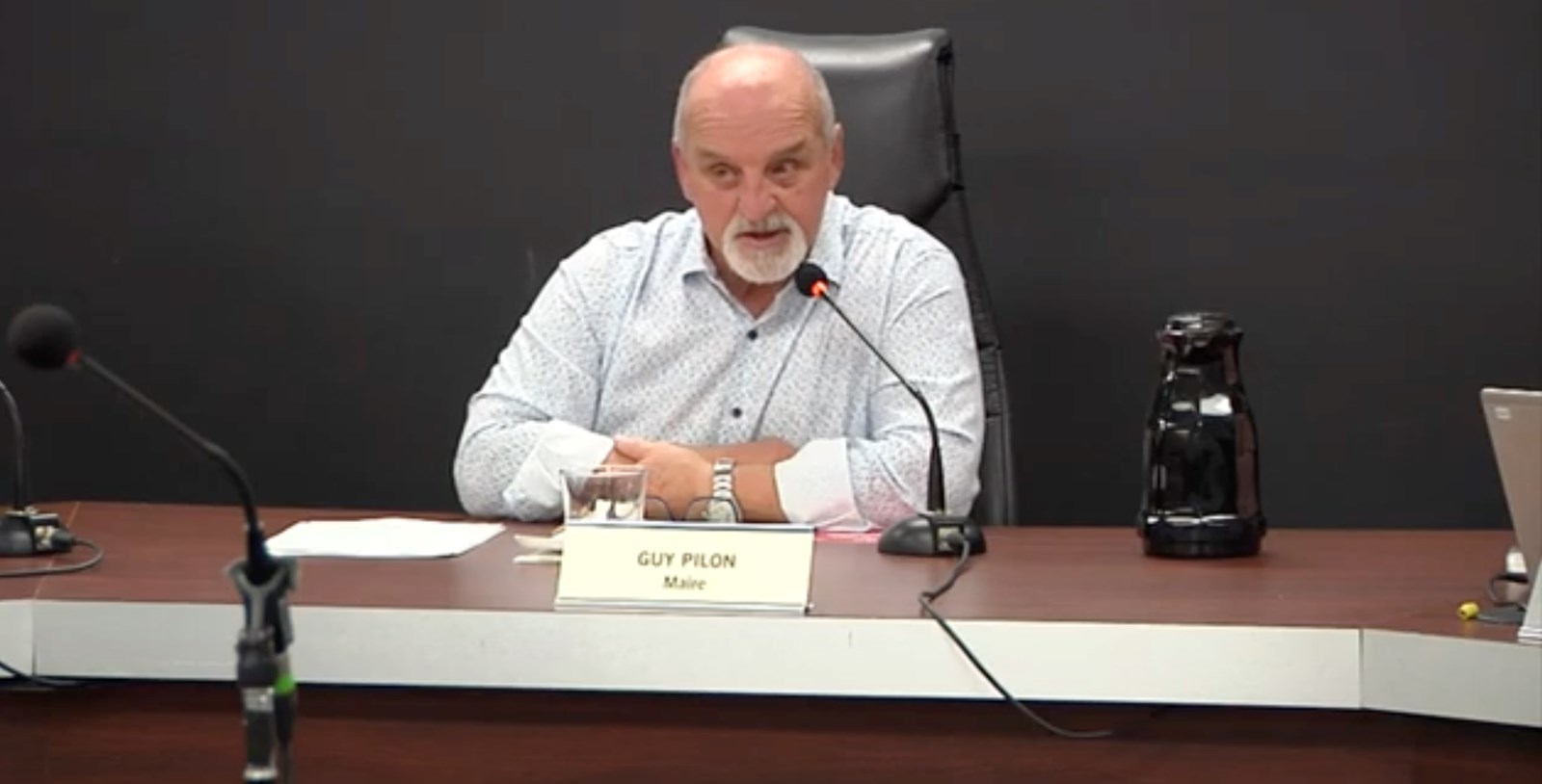 « Un élu municipal contre ce projet est un élu contre ses citoyens » - Guy Pilon