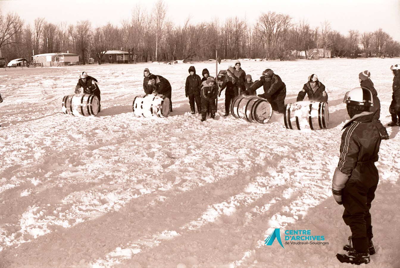 Course de barils. Carnaval de Rivière-Beaudette. Février 1972.