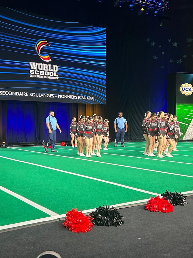 Three Vaudreuil-Soulanges cheerleading teams rank among the best in the world  