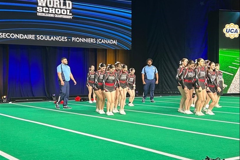 Three Vaudreuil-Soulanges cheerleading teams rank among the best in the world