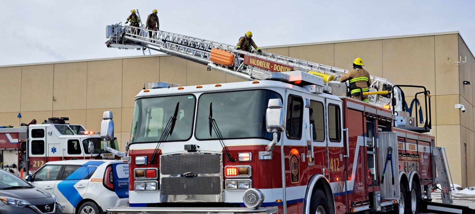 Un incendie au Walmart de Vaudreuil-Dorion mobilise une trentaine de pompiers 