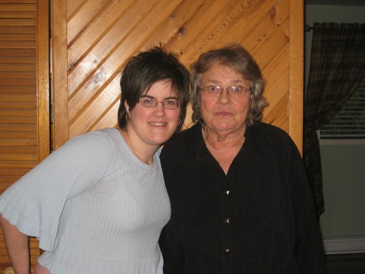 Bon repos éternel et merci Louise Cousineau! 