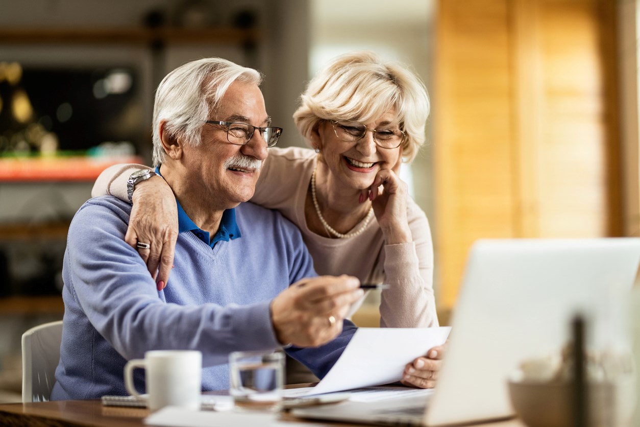 Rigaud: "Brin de jasette" on seniors and taxation